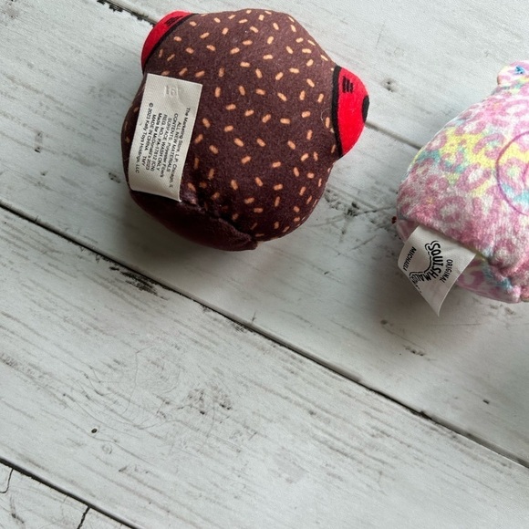 Set of 4 squishmallows - Picture 8 of 12